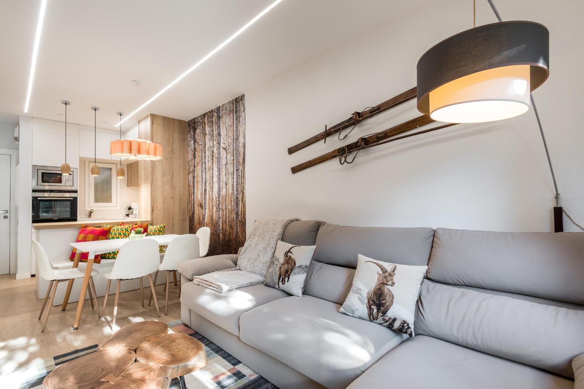 Lebre By Totiaran Apartment Naut Aran ภายนอก รูปภาพ