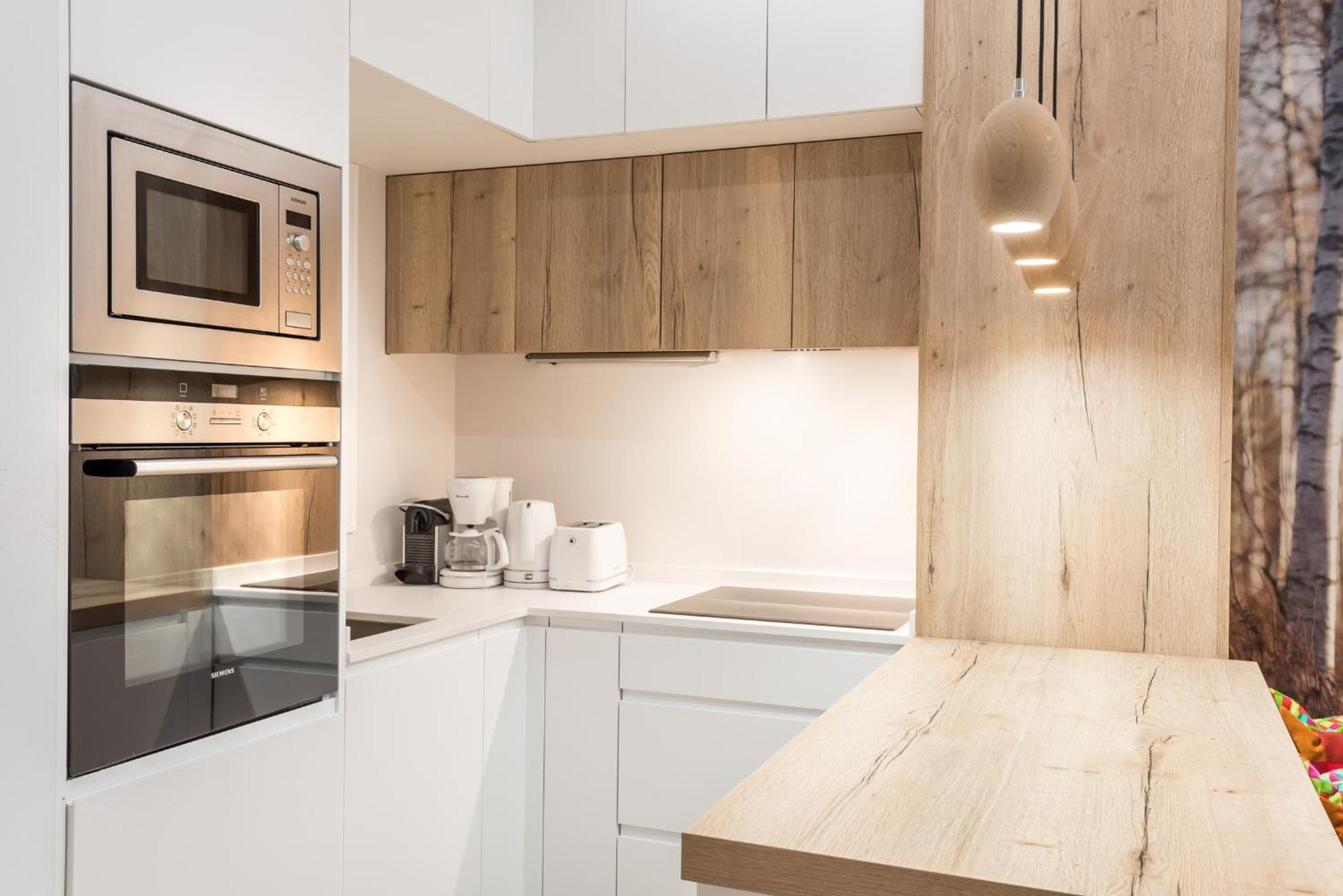 Lebre By Totiaran Apartment Naut Aran ภายนอก รูปภาพ